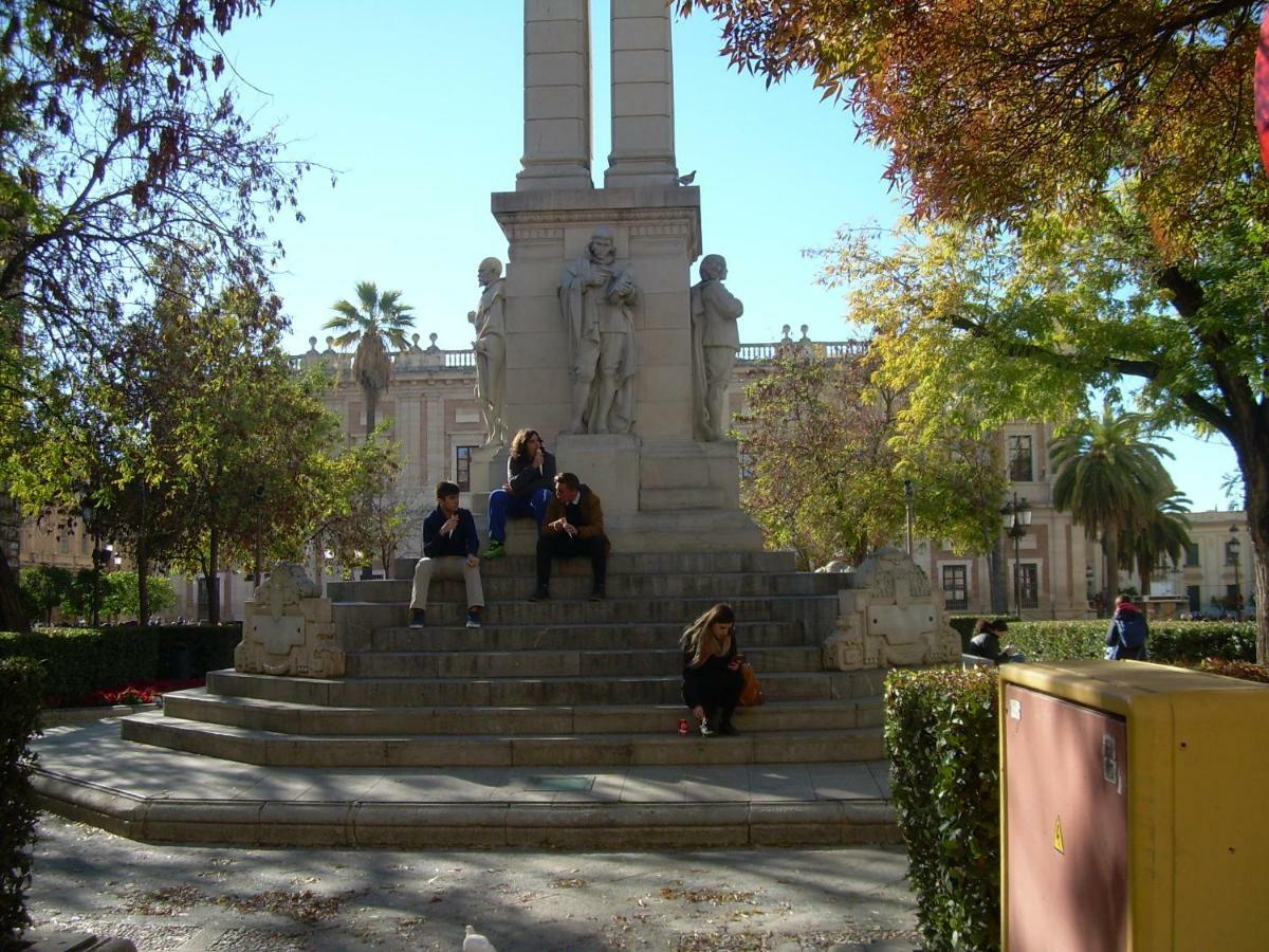 Toreros De Sevilla 5 Pax エクステリア 写真